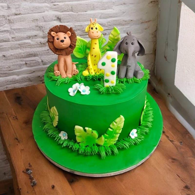 Cake with animal theme