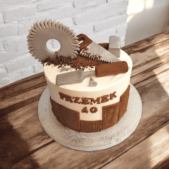 Handyman /carpenter themed cake
