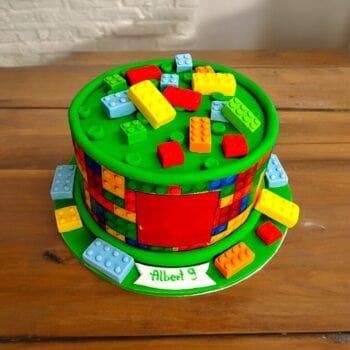 Cake with blocks