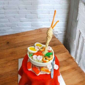 Ramen anti-gravity cake