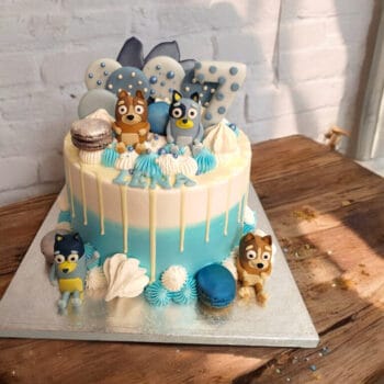 Blue inspired cake