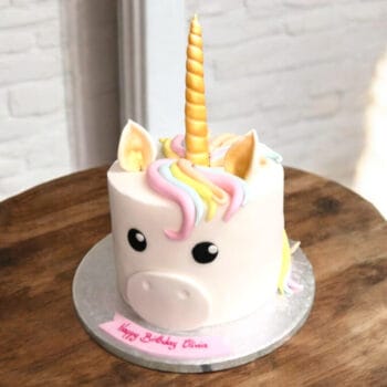 Magical Unicorn First Cake !