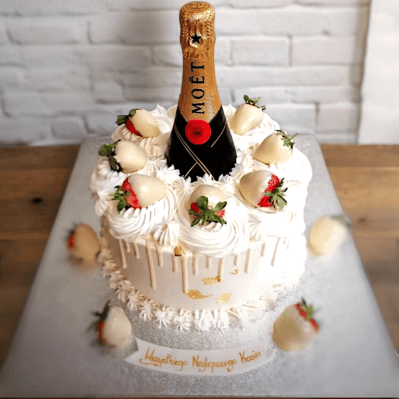 Moet champagne birthday cake 18+