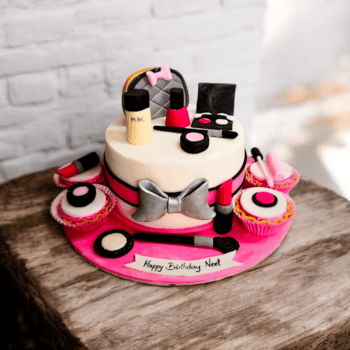 Make up artist cake