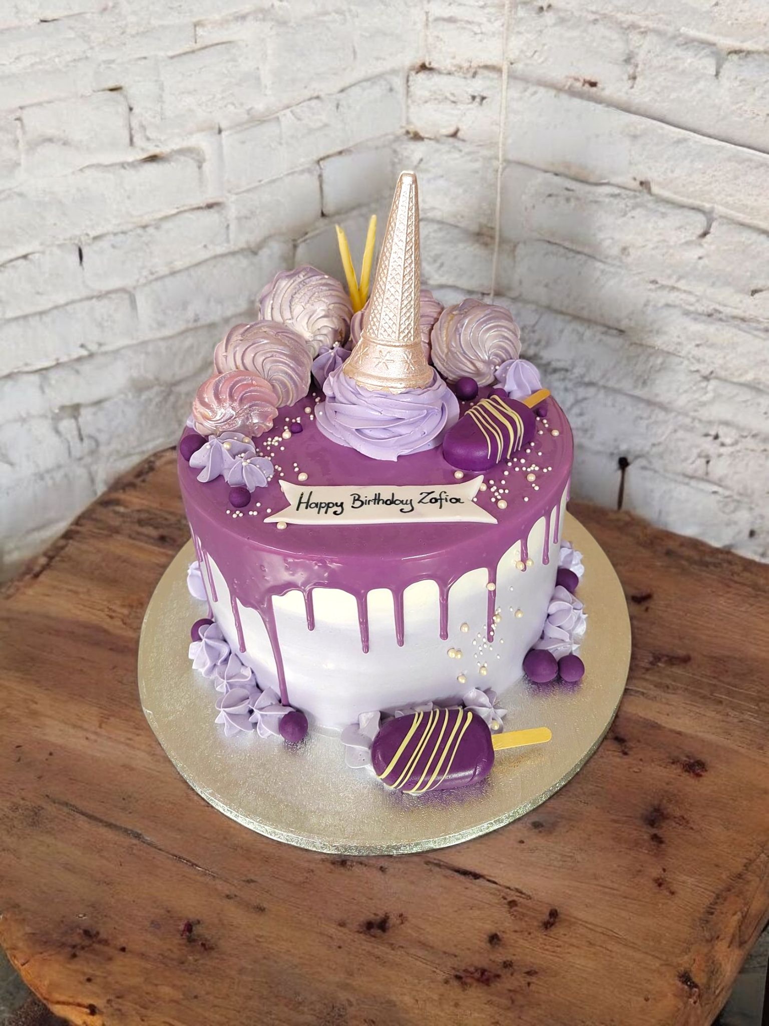 Ice-cream & purple chololate drip cake