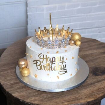 Glitter crown cake